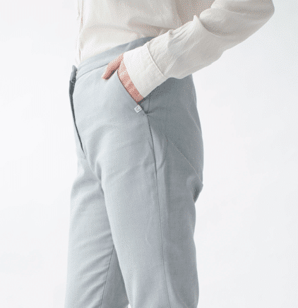 Le modèle Intemporel vu de côté en tissus denim Terril