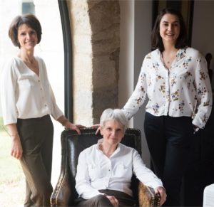 Catherine (3) - Portrait de femme en pantalon