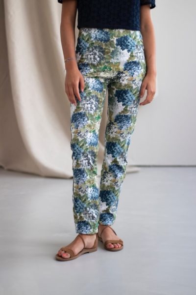 Charmant - Pantalon cigarette en coton fleuri 1