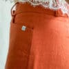 Short femme en lin orange fabriqué en France par C.Bergamia 3
