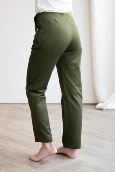 Pantalon cigarette en coton biologique vert kaki - Pantalon made in France - C.Bergamia 2