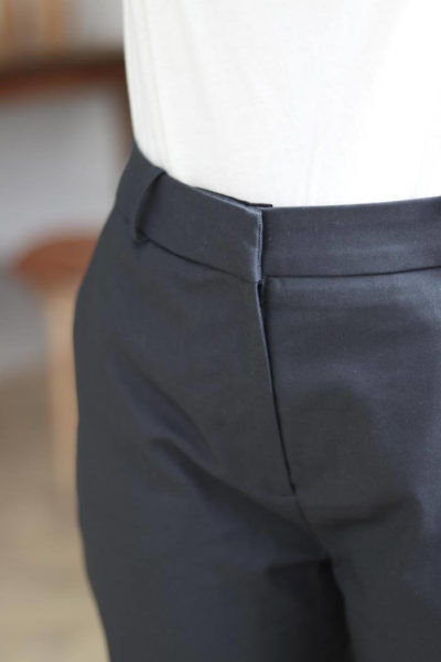 Pantalon femme droit en coton gris - Pantalon made in france par C.Bergamia - Pantalon femme upcyclée 1