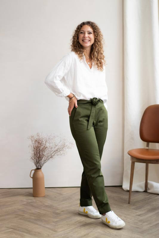 Pantalon femme noué à la taille - Pantalon taille haute avec noeud ceinture - C.Bergamia (1)