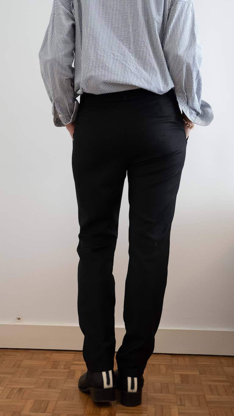 Pantalon à la coupe slim pour femmes en Noir - YORK