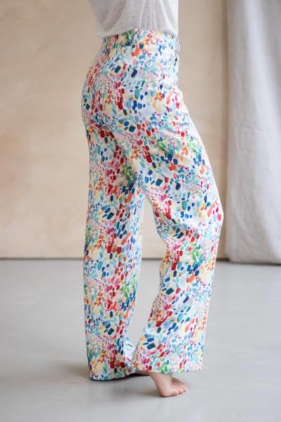 Pantalon en lin coloré - Motif Palette Bleu Tango - Pantalon large lin couleur - 4 (1)