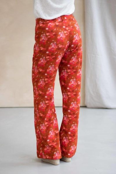 Pantalon fluide motif rouge - Pantalon en viscose ecovero - Collaboration Bleu Tango x C.Bergamia - 6 (1)