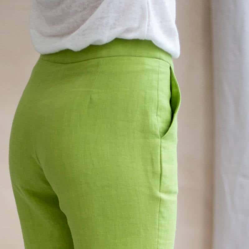 Pantalon slim en lin - L'Elégant fabriqué en France - 100% Lin vert pomme (1)